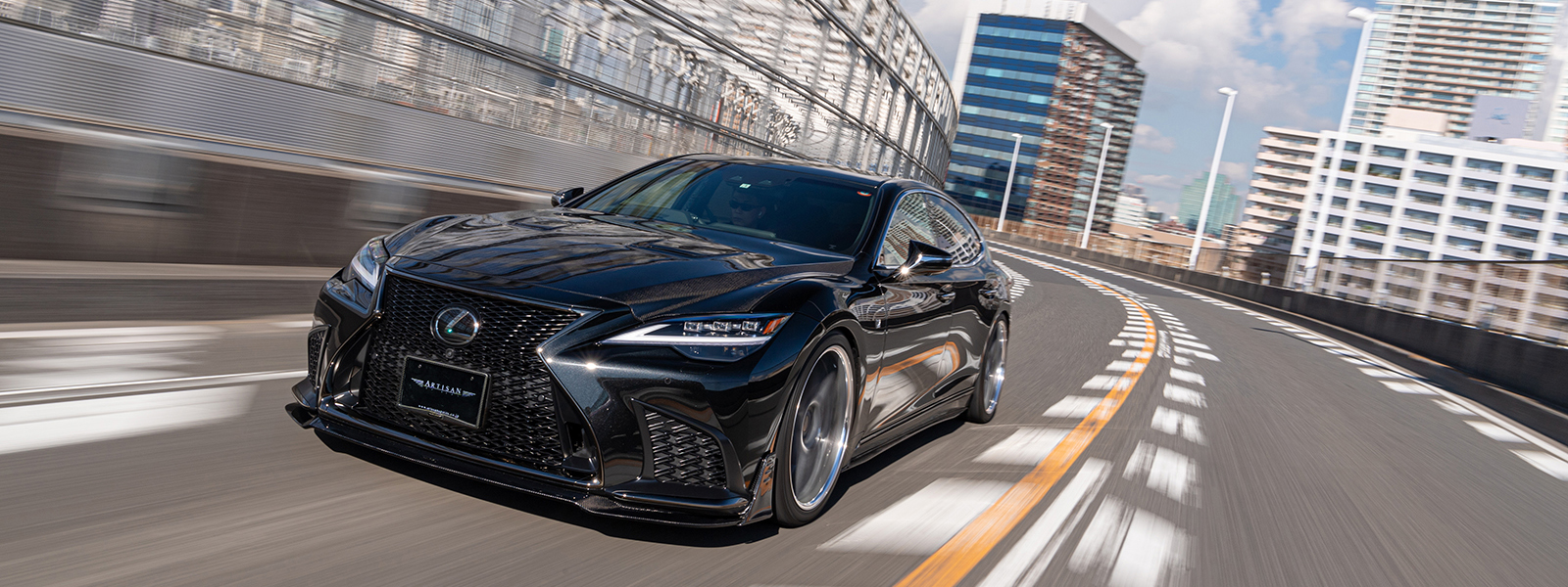 LEXUS LS500