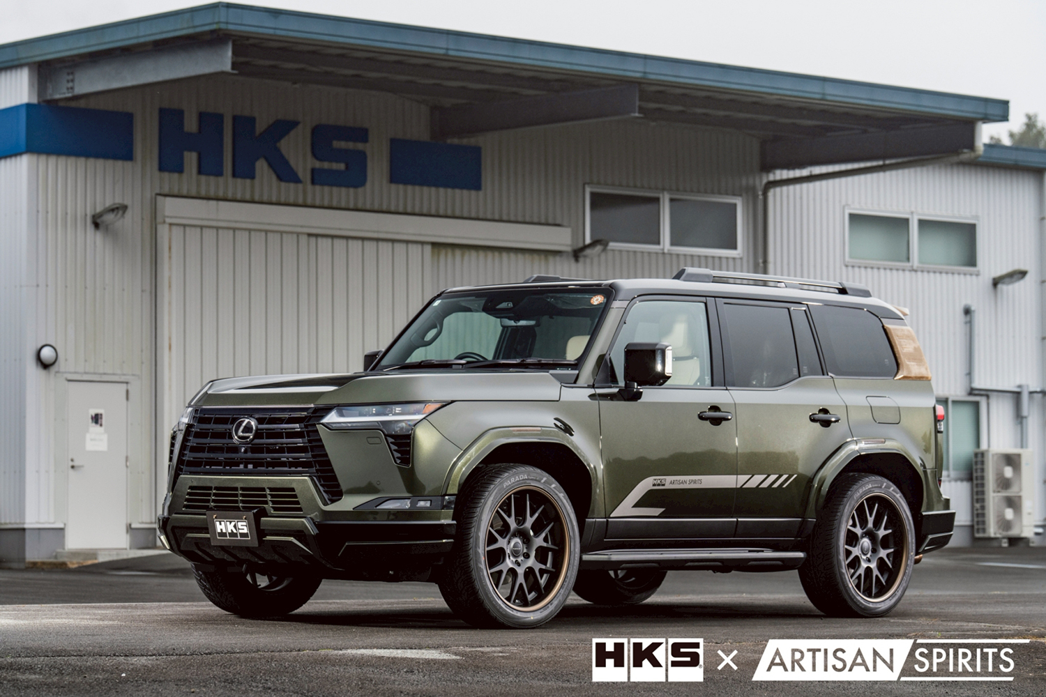 LEXUS GX550OVERTRAIL / HKS / ARTISAN SPIRITS