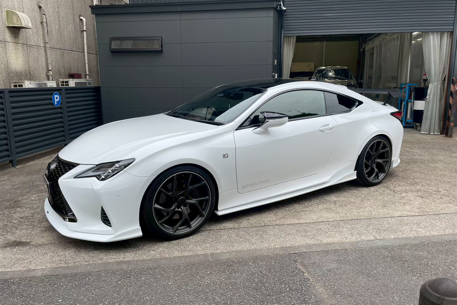 LEXUS RC / ARTISAN SPIRITS