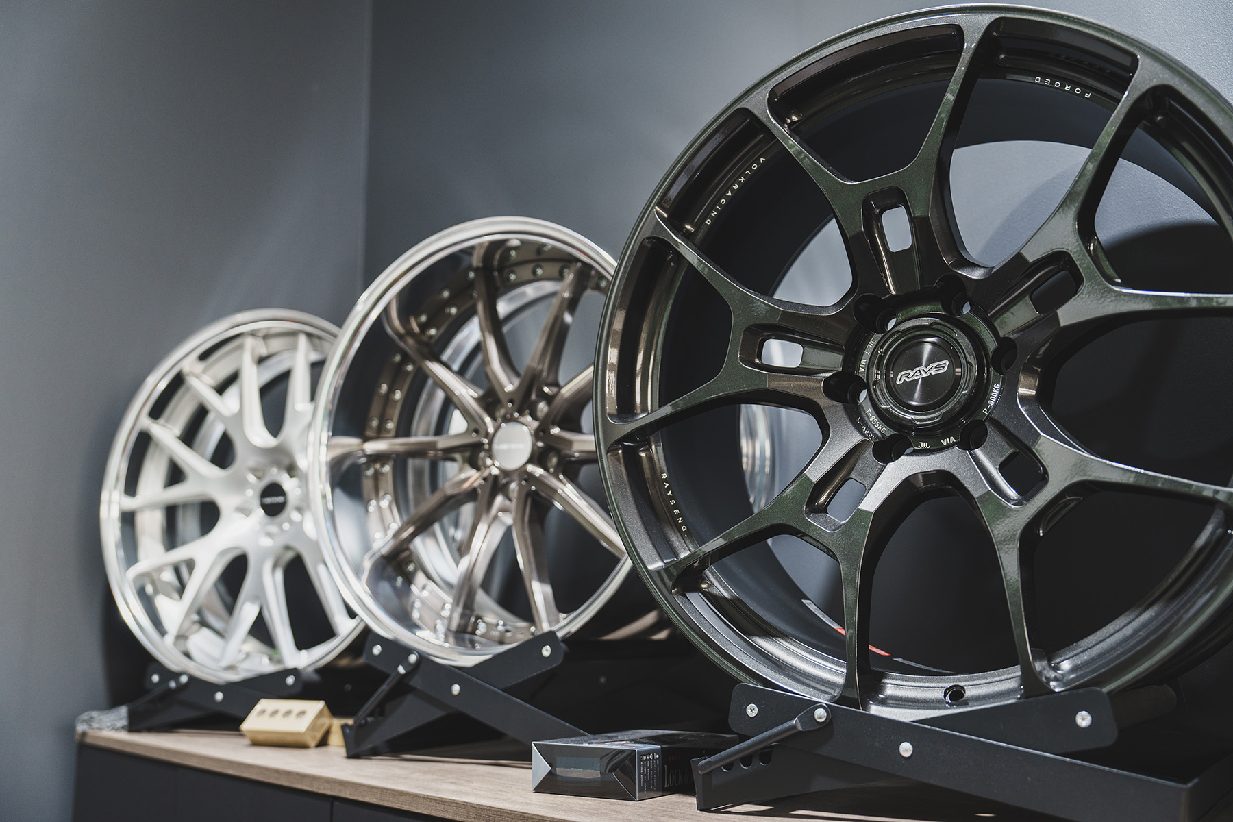 WHEELS DISPLAY | ARTISAN SPIRITS