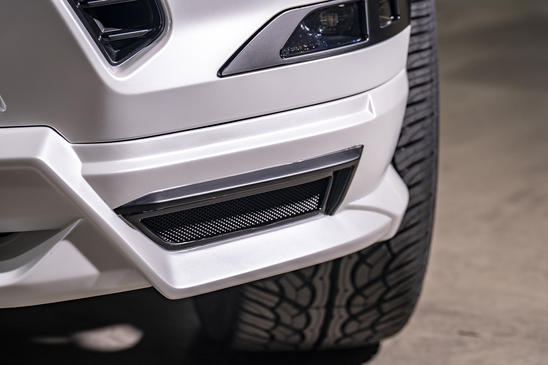 ARTISAN SPIRITS Vehicle Protection LEXUS GX550 施工ディテール